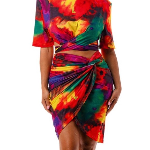 TREND SET - Picture 3 of 3